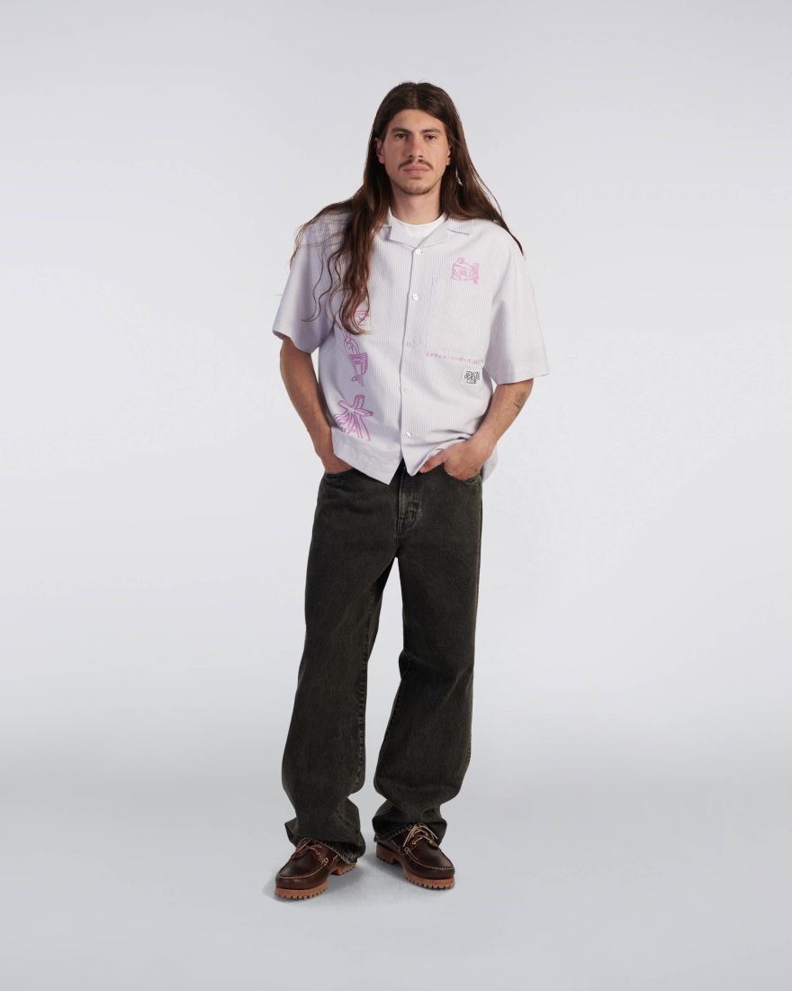 EDWIN Edwin Reader's Club Shirt SS Lila / White