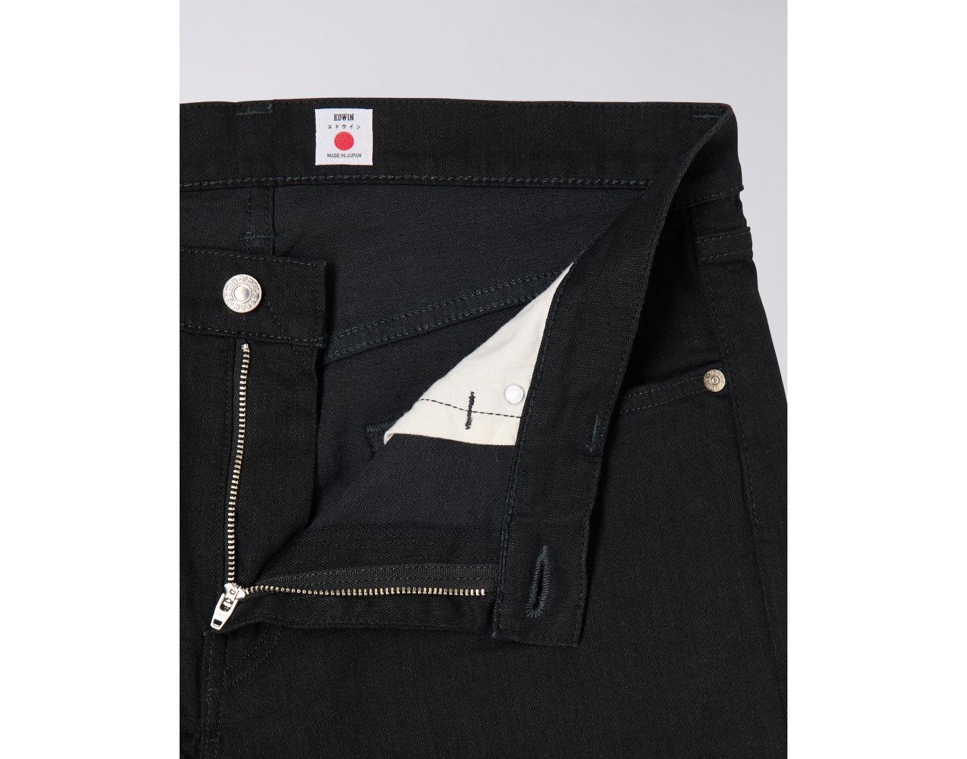 EDWIN Regular Tapered Jeans - Black - Rinsed | EDWIN Europe