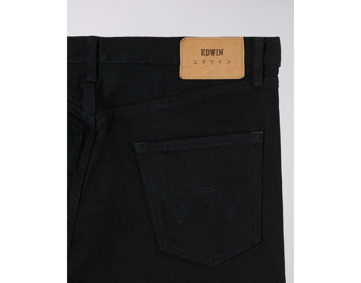 EDWIN Slim Tapered Jeans - Black - Rinsed | EDWIN Europe