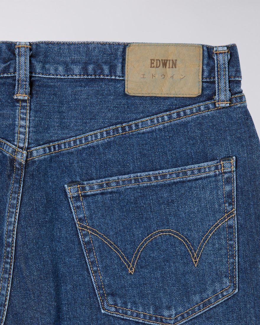 EDWIN Loose Tapered Jeans - Blue - Akira Wash | EDWIN Europe