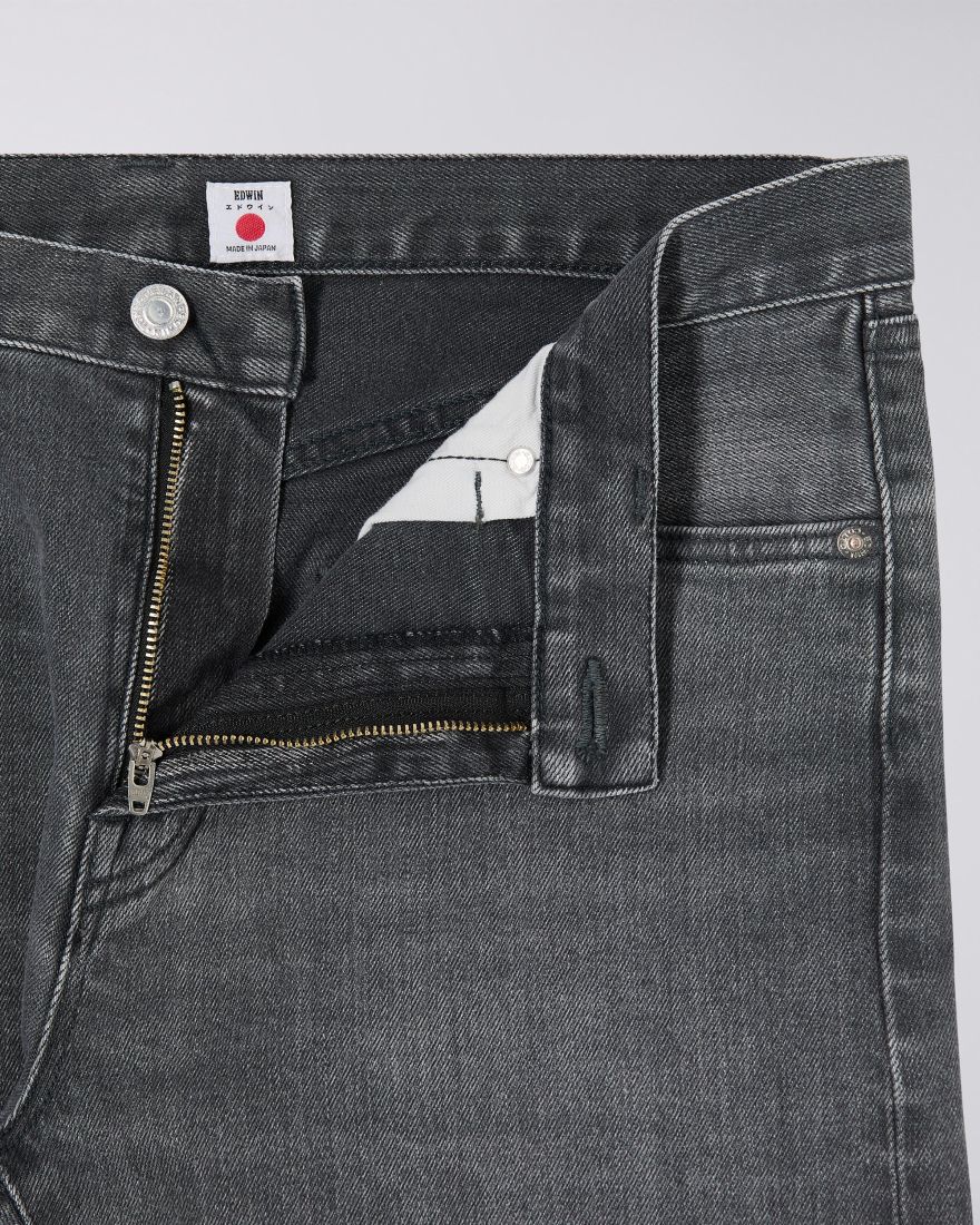 EDWIN Slim Tapered Jeans - Black - Light Used | EDWIN Europe